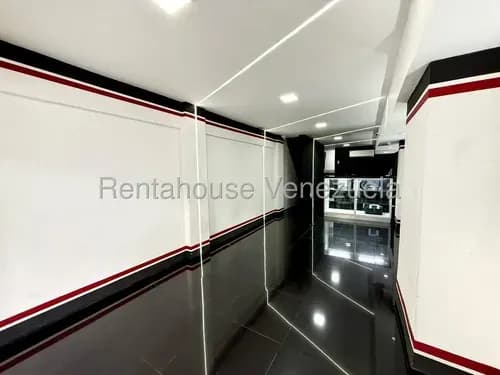 Alquiler De Local Comercial En El Silencio Cl Mls 26-5392