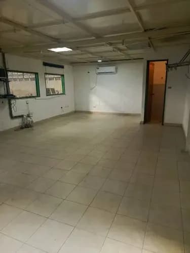 Fernando & Yosmar Alquilan Galpón Con Oficinas A 150 Mts2 Del Distribuidor Los Samanes Y Cerca Del Mercado Los Guajiros, Valencia