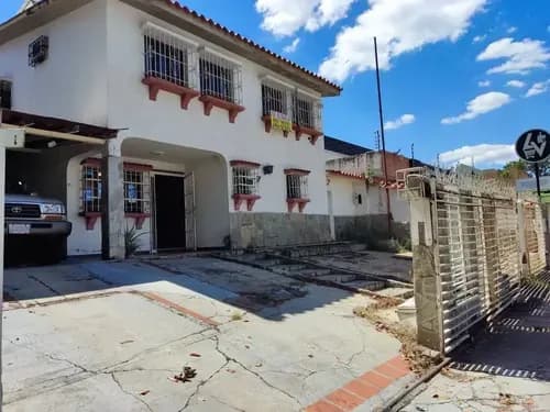 Annic Coronado Vende Casa Comercial En La Viña 466m², Para Remodelar Código: 308748