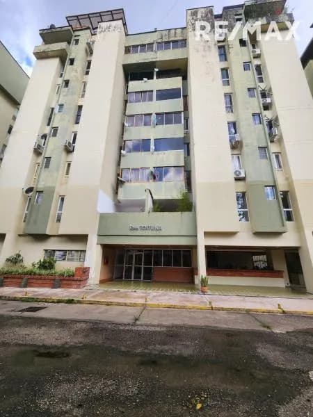 Apto en Alquiler en el Conjunto Residencial Tama.