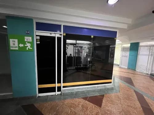 Se Vende Local Comercial De 20 M2 C.c.camino Real Nva Barcelona Anzoátegui
