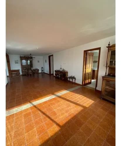 Amplio Apartamento Cerca De La Av Bolívar Norte!