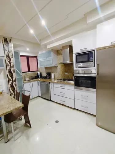 Townhouse En Mañongo Residencia Alto Samana Ns