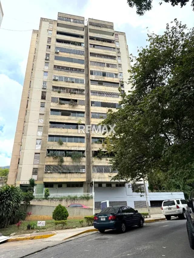 APARTAMENTO EN VENTA - URB. SAN BERNARDINO