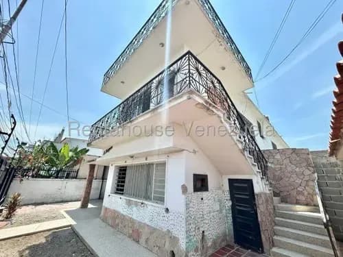 Lcda. Milagros Carrasquel Casa Venta Barquisimeto Lara Zona Este Economica Residencial Economico Código Inmobiliaria Rent-a-house 25-18049