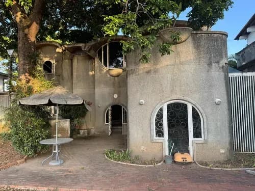 Casa Diseñada Por El Reconocido Arquitecto Alejandro Pietri