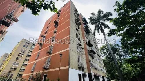 Apartamento En Venta En Turmero. Residencias La Montaña 26-20894 Hp