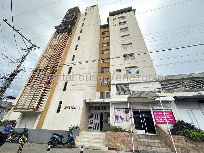 Comercial (Local Comercial) en Alquiler en Zona Centro, Aragua