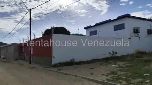 Tu Inversion En Margarita, Comoda Y Amplia Casa. Jmpf