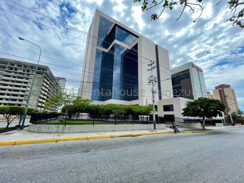 Comercial (Oficina) en Venta en Zona Este, Lara
