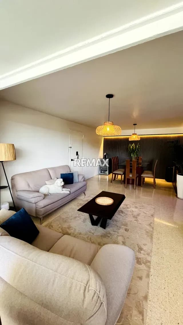 SE VENDE APARTAMENTO EN LA AVENIDA LIBERTADOR
