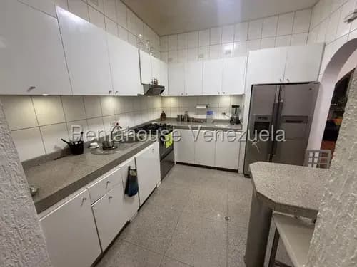 Er 26-18745 Casa En Venta Urb. Guaicaipuro, Caracas Yf