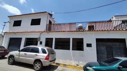 Casa Con Dos Construcciones Independientes Centro Valencia 3 Pe (solo Clientes) 331508