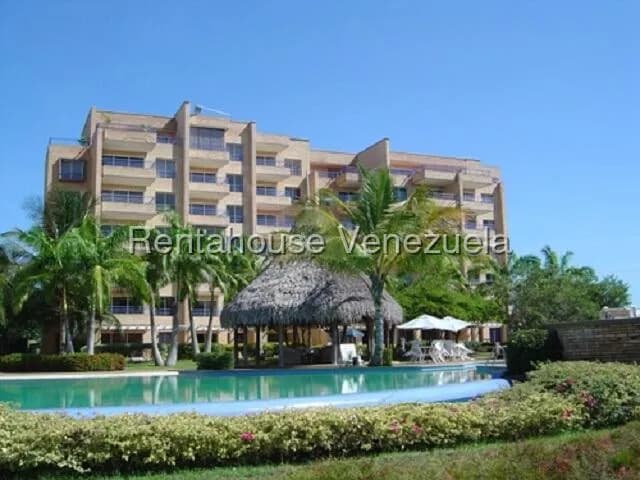 Apartamento (1 Nivel) en Venta en Los Canales de Rio Chico, Miranda