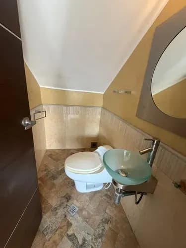 Venta De Lujoso Penthouse: Valles De Camoruco
