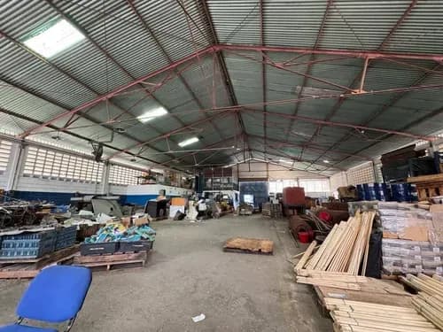 Alquiler De Galpón 1100m2 En Zona Industrial La Quizanda. A1. Solo Clientes