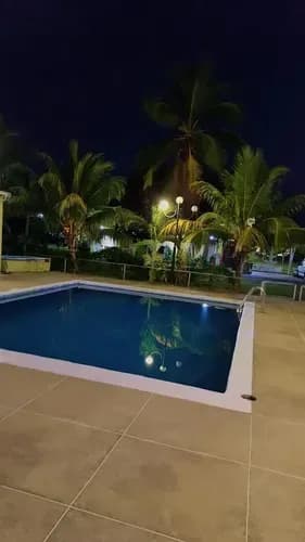 Conjunto Inmobiliario 7500m2 Parque Agrinco Valencia. Edificio 670m2 Con Montacarga, Casa 237m2, Piscinas, Caney, Planta Electrica, Pozo, Trifasica. Ideal Industria, Turismo O Eventos. Ref 600.000.