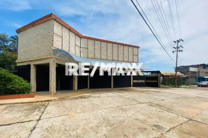 Local en Venta Comercial Costa Oriental del Lago