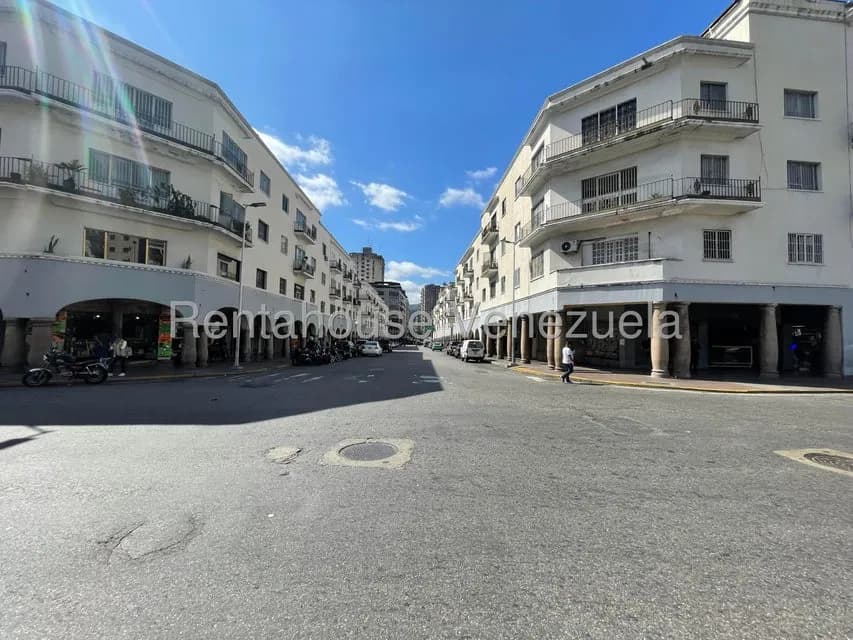 Comercial (Local Comercial) en Alquiler en Parroquia San Juan, Distrito Metropolitano