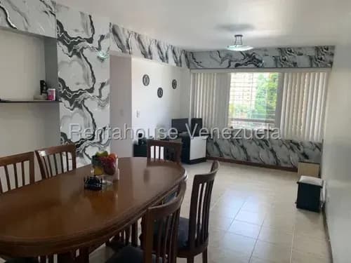 Apartamento En Alquiler El Paraiso 26-22272