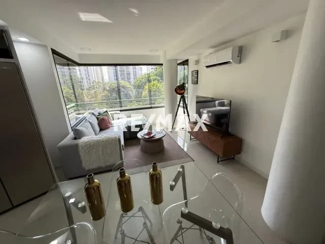 Alquiler Apartamento Remodelado en La Campiña