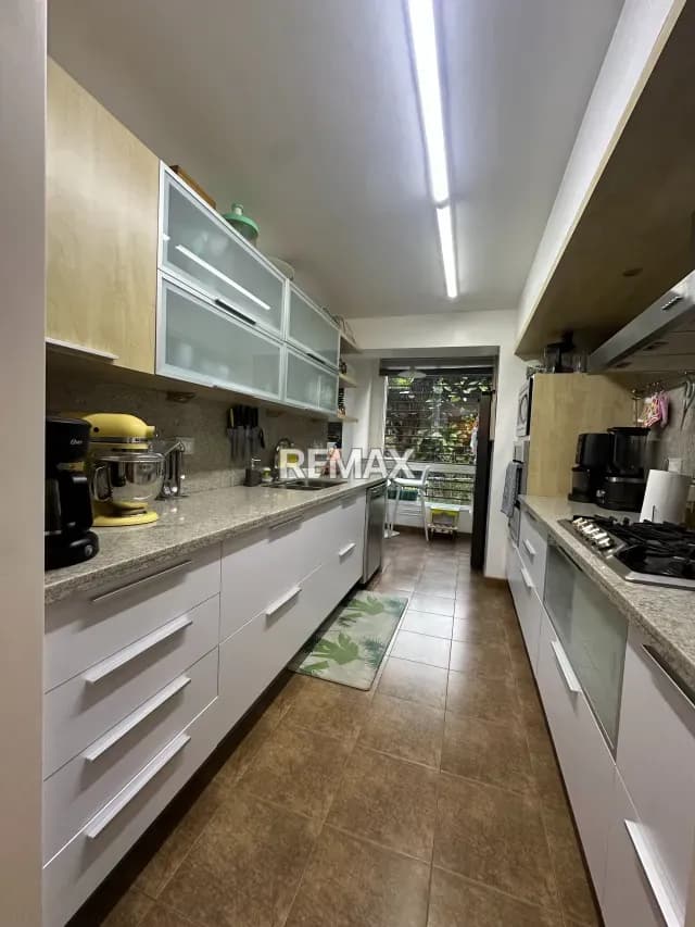 En Venta Apartamento P.B ubicado en La Tahona