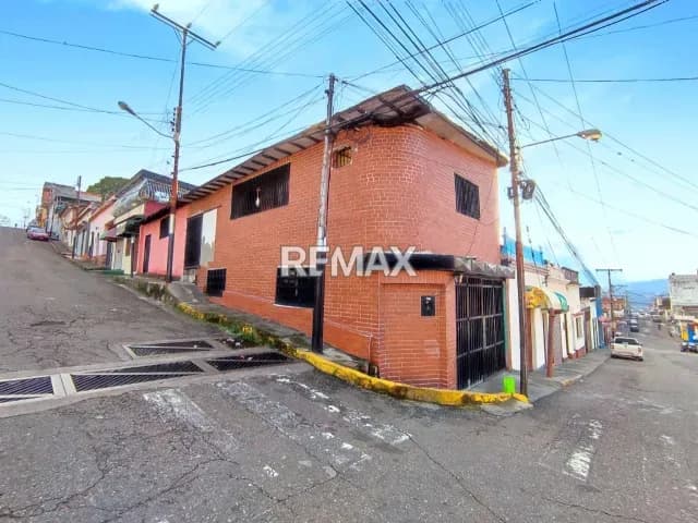 Se Alquila local Comercial Esquinero Barrio obrero