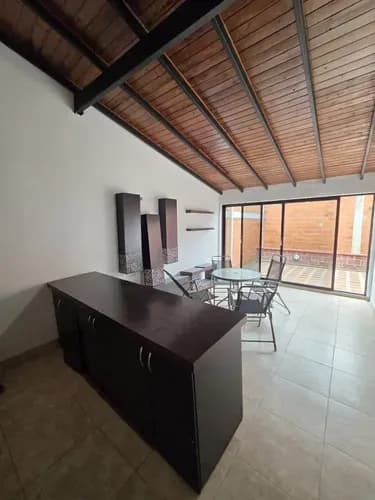 Espectacular Casa En Venta Con Patio Privado, Dos Puestos Techados Y Pozo De Agua Urbanización Valle De Oro, Municipio San Diego