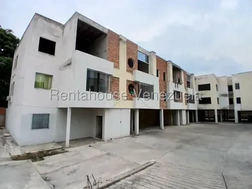 En Venta Apartamento En Obra Gris Listo Para Remodelar A Tu Gusto Ubicado En La Cooperativa #26-18181 Rm
