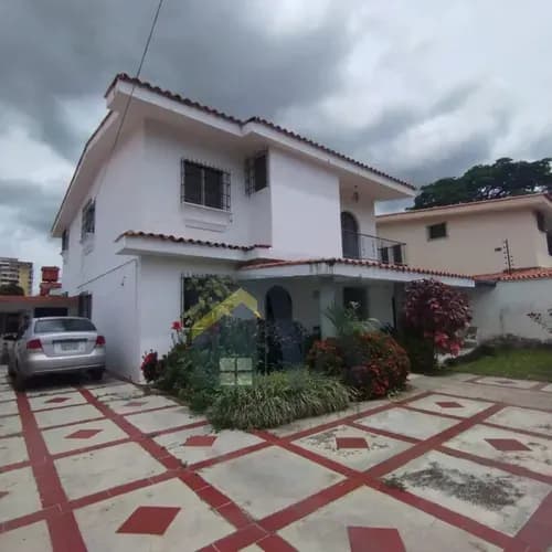 En Venta , Su Próxima Casa En Urb. Santa Rosalia , Cagua