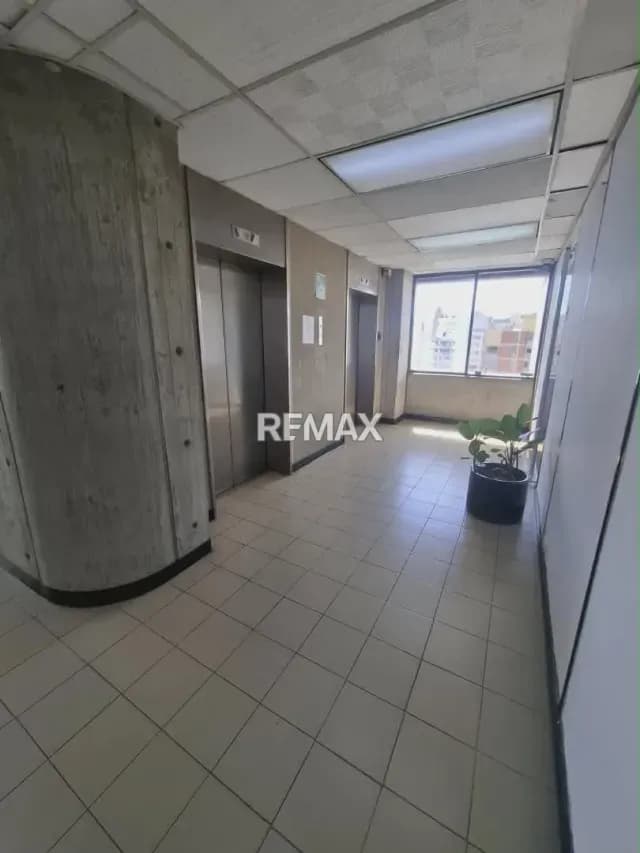 Oficina en alquiler av las delicias