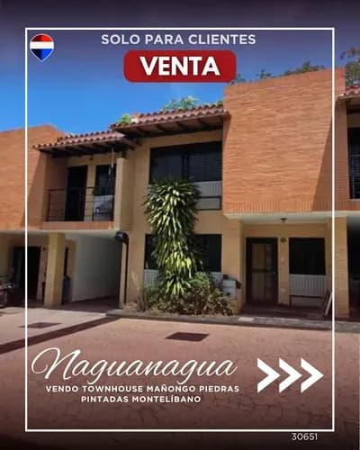 Vendo Townhouse Mañongo Piedras Pintadas Montelíbano 30651