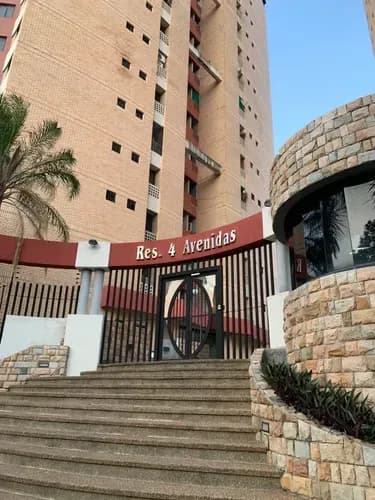 Apartamento Res. 4tro Avenidas, Urb. Parral, Valencia - Edo. Carabobo