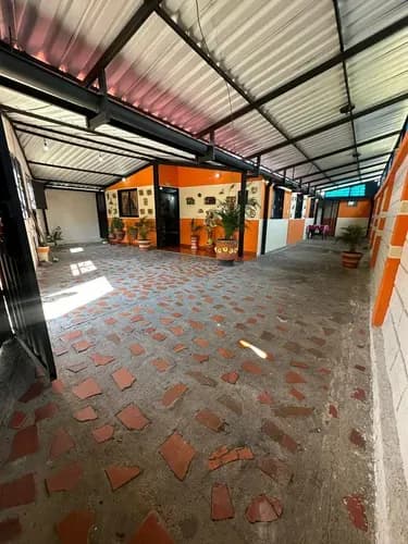 En Venta Casa En La Laja, Con Solar Gran Estacionamiento Usd 56.000