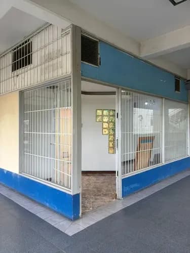 Local En Venta C.ccial El Pinar Av Fortunato Gómez, Las Acacias San Cristóbal Mg595