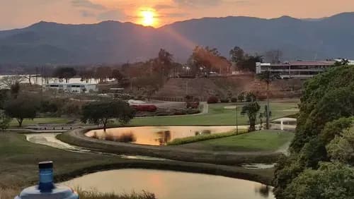 Annic Coronado Vende Casa En Altos De Guataparo Vista Al Campo De Golf Varios Niveles 277673