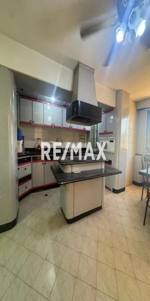 Penthouse en alquiler Urb. La Soledad