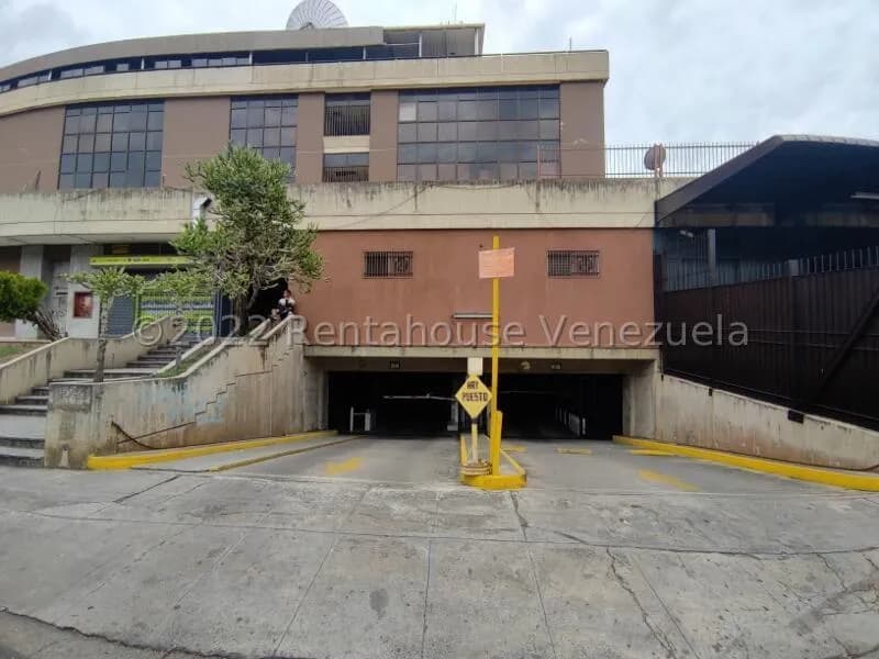 Comercial (Estacionamiento) en Venta en Montalban III, Distrito Metropolitano