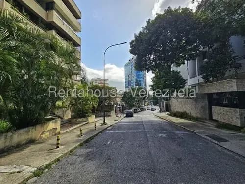 Terreno / Edificio Residencial ( Proyecto Inmobiliario / Zonificacion V-4 ) Venta Las Mercedes ( Calle La Cinta ) Mls - 26-419