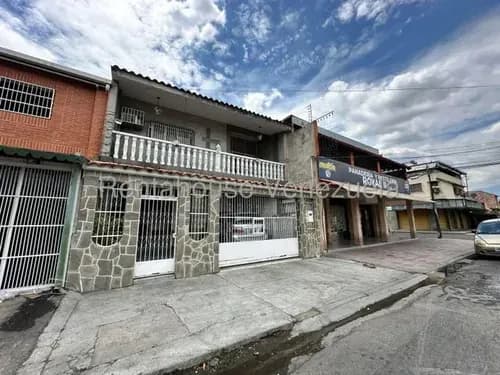 San Ignacio Maracay Venta De Hermosa Y Amplia Casa Contácteme Y Conversemos Gbf 26-17686