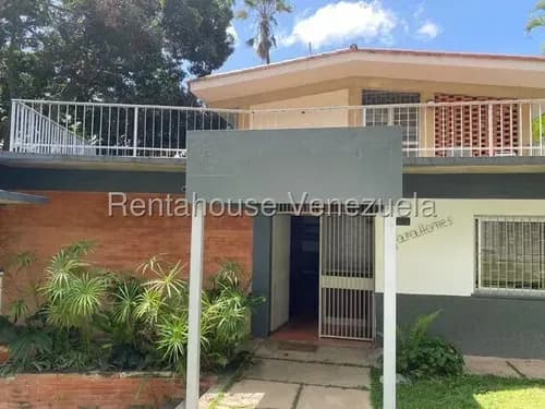 Venta De Casa Ubicada En Caracas Prados Del Este #26-20695