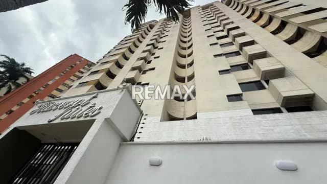 Venta Apartamento tipo estudio trigal Res Hazarot suites
