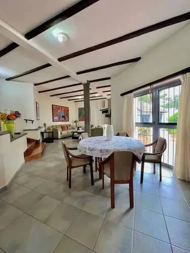 Amplia Casa En Venta Mérida
