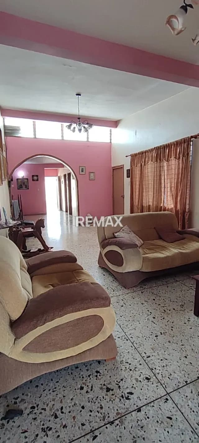 Casa en Venta cerca del Ince Industrial