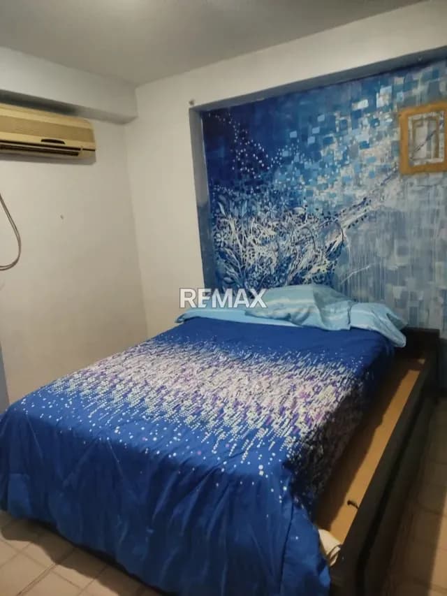 HABITACION EN ALQUILER