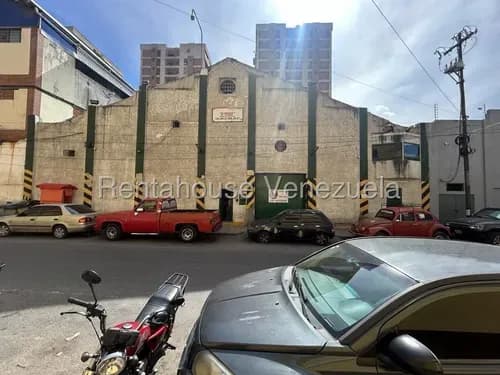 Alx / Oportunidad Estratégica En San Martín, Caracas. En Venta / Mls #26-7725