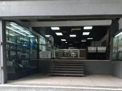 Local Comercial Av. Lecuna de 300 m² en el Centro de Caracas