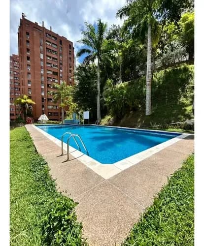 Apartamento En Venta 110 M2 - Urb. Manzanares