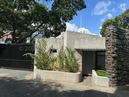 Apartamento En Venta En Altamira 25-4276