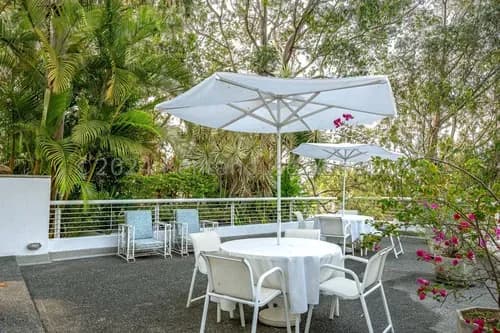Casa En Venta En Los Naranjos Del Cafetal 26-934 Rc